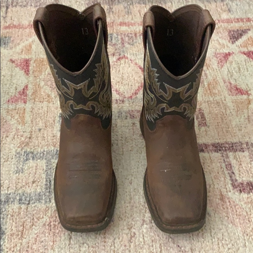 Ariat Cowboy Boots.